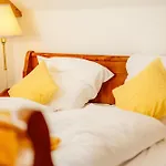 Unik Brunnen Blick Mit Offenem Dachstuhl Bed and Breakfast Sankt Andreasberg