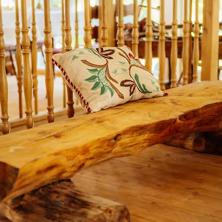 Bed & Breakfast Unik Brunnen Blick Mit Offenem Dachstuhl