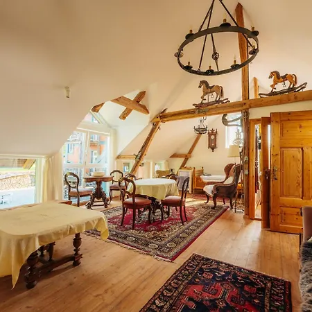 Bed and Breakfast Unik Brunnen Blick Mit Offenem Dachstuhl